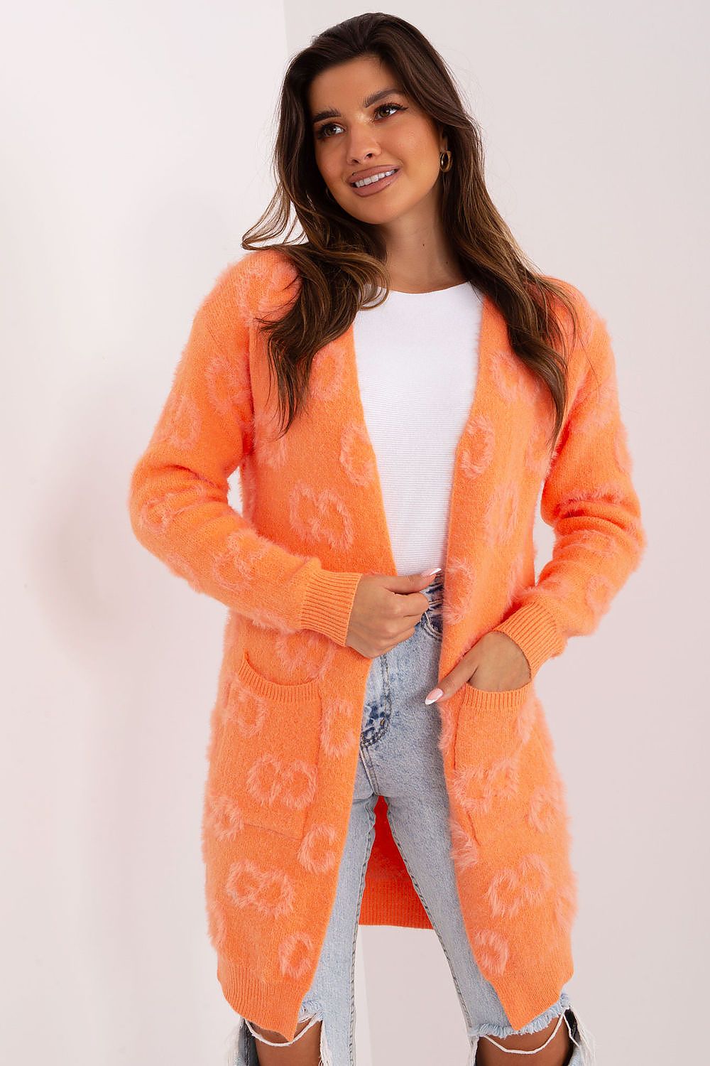  Cardigan model 187762 AT 