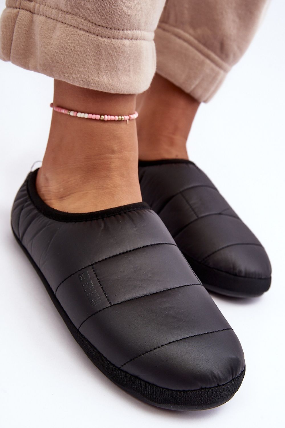  Slippers model 188672 Step in style 