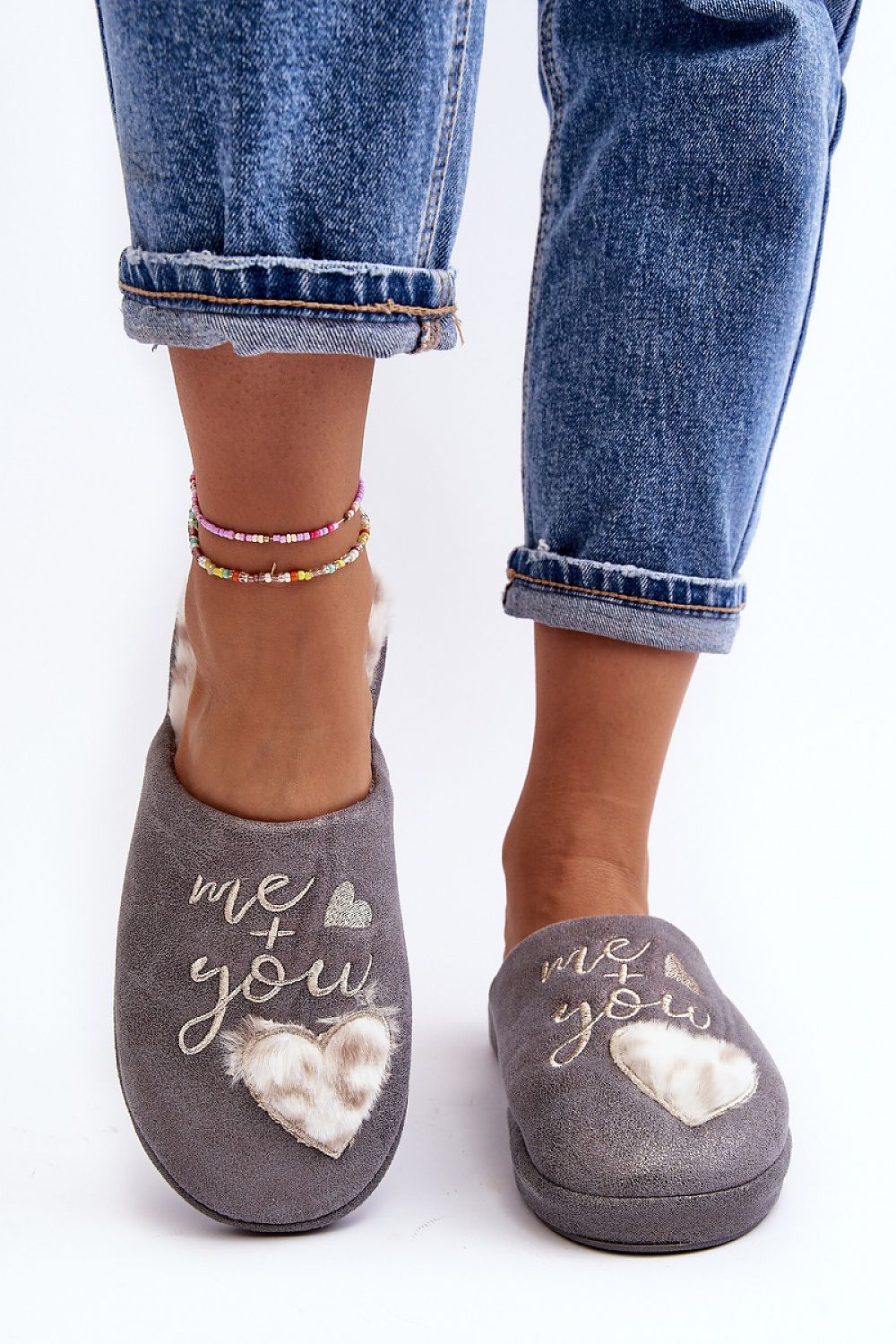  Slippers model 189101 Step in style 