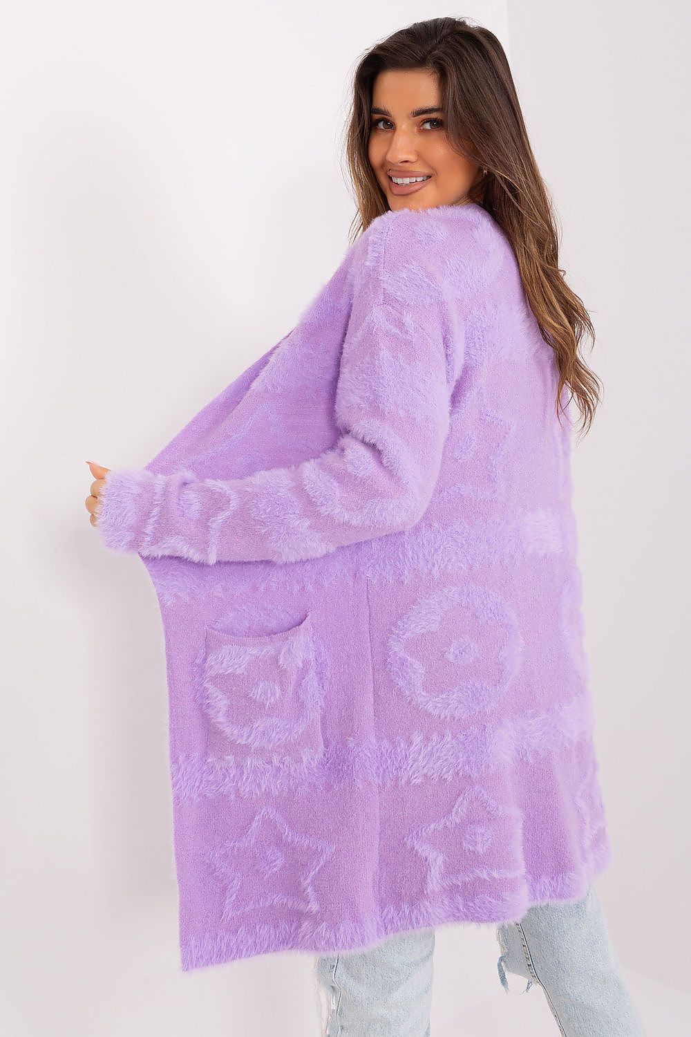  Cardigan model 189213 AT 