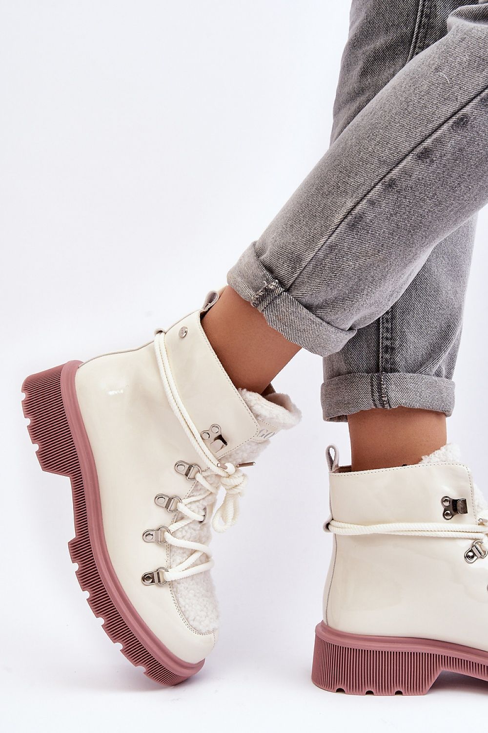  Trapper shoes model 190717 Step in style 