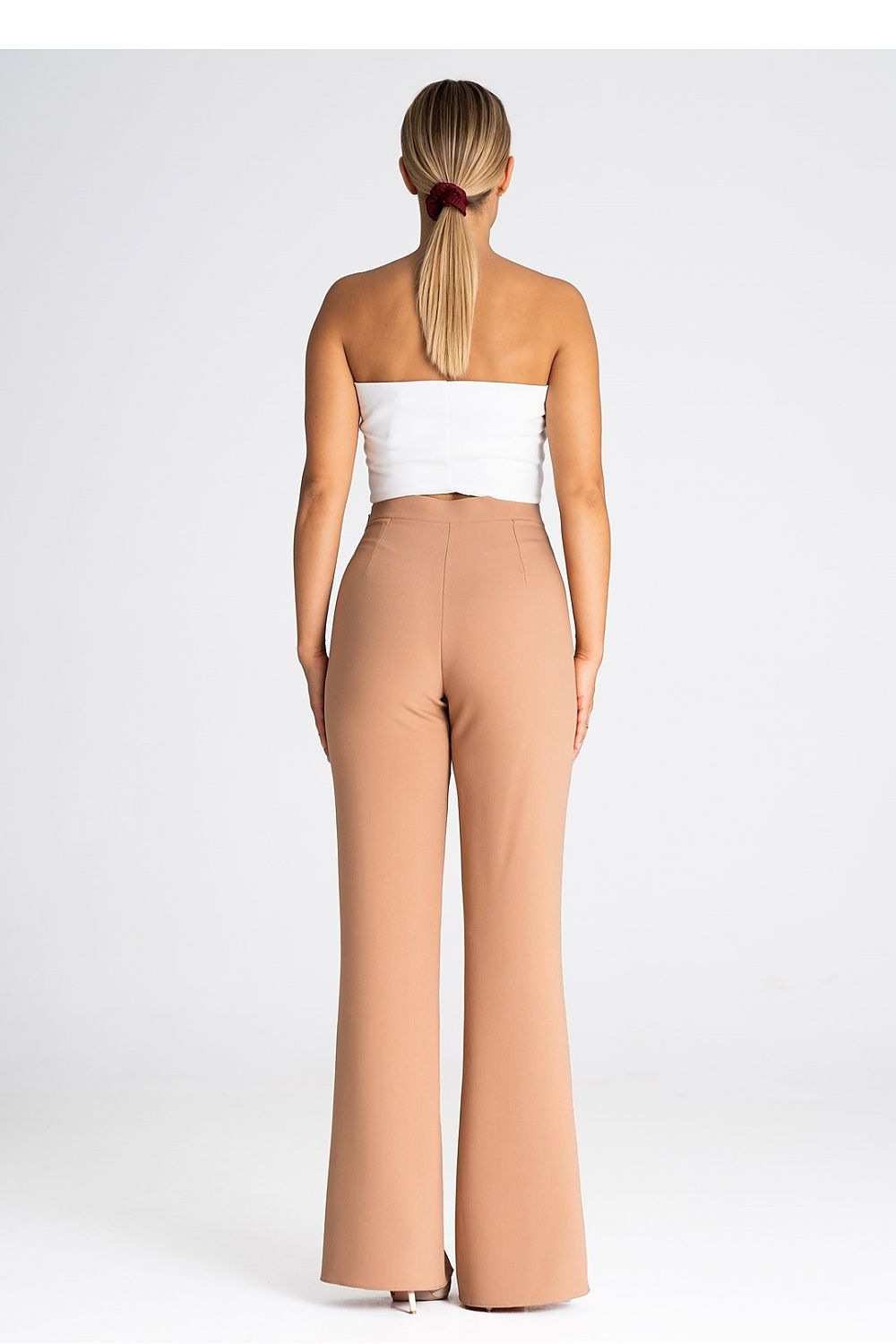  Women trousers model 190913 Figl 