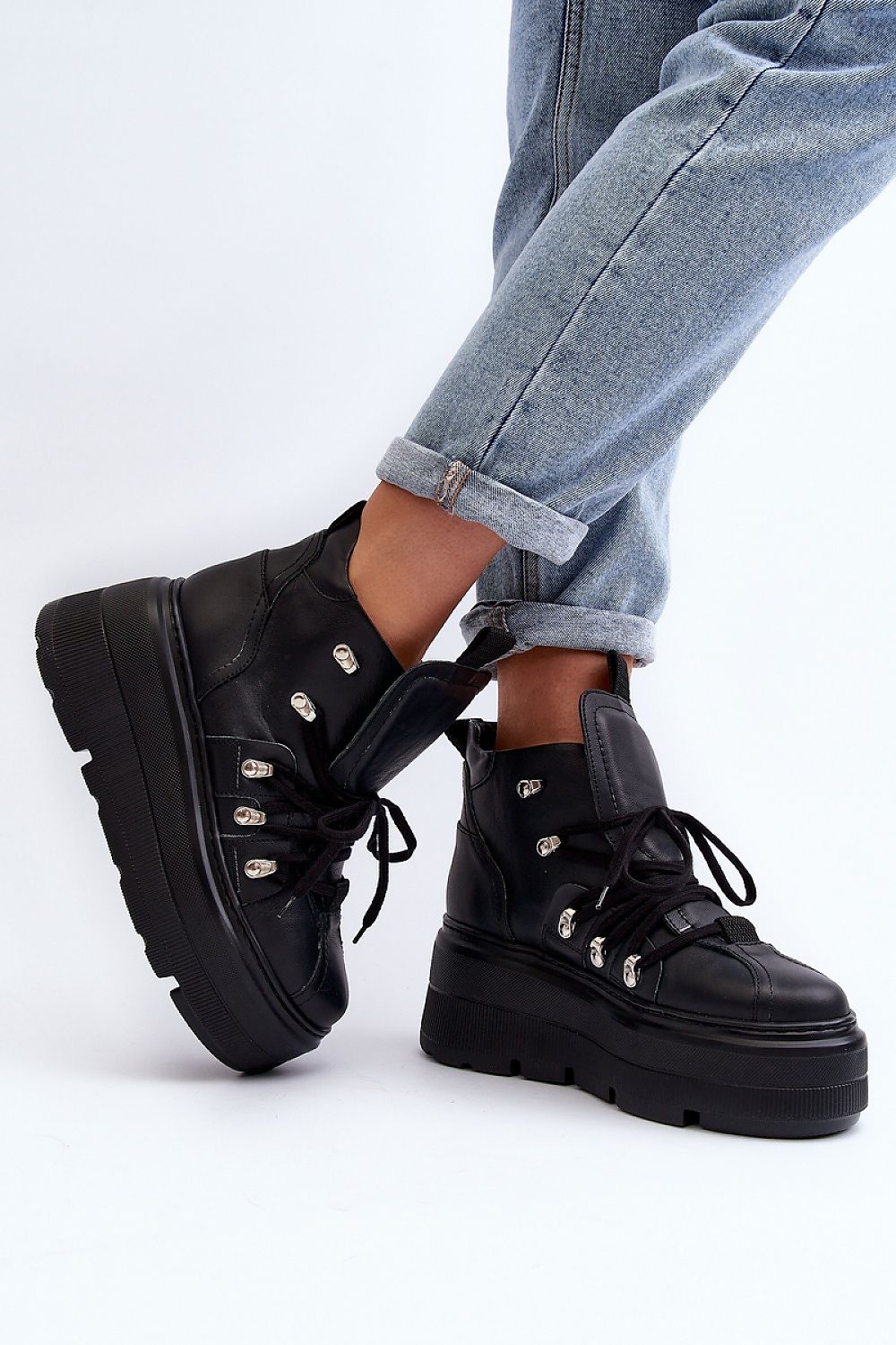  Sport Shoes model 192279 Step in style 