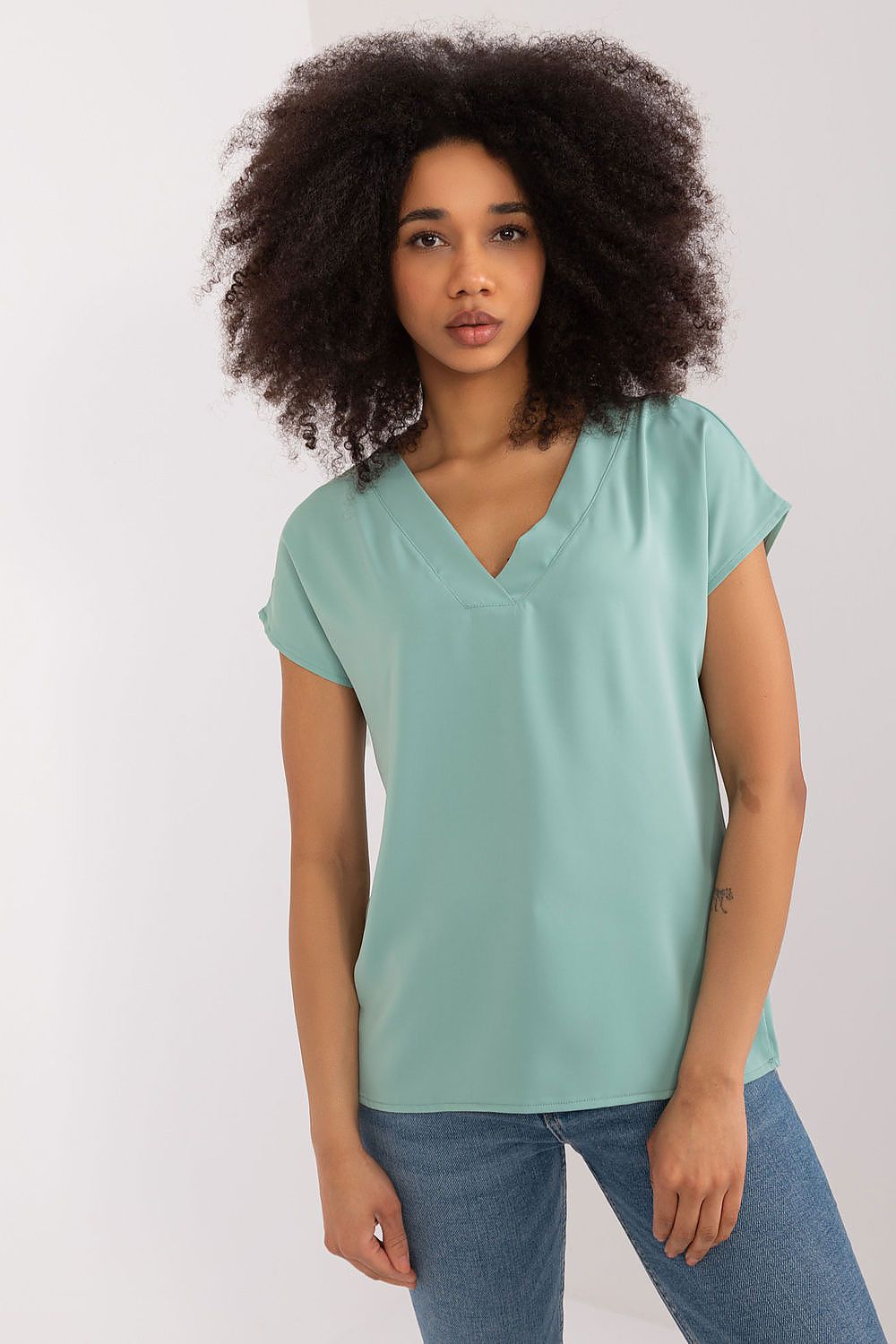  Blouse model 194836 BFG 