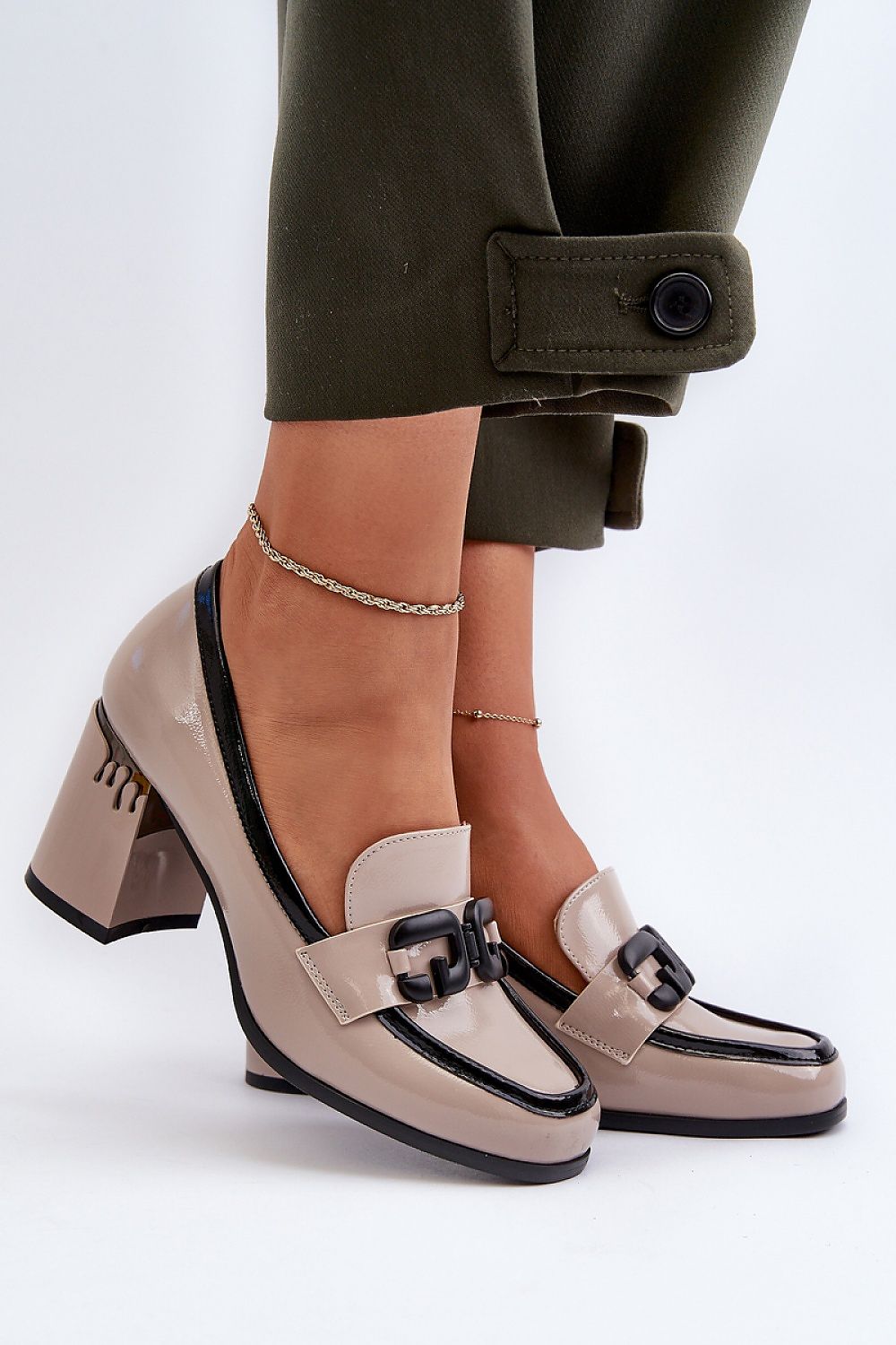  Heeled low shoes model 195397 Step in style 