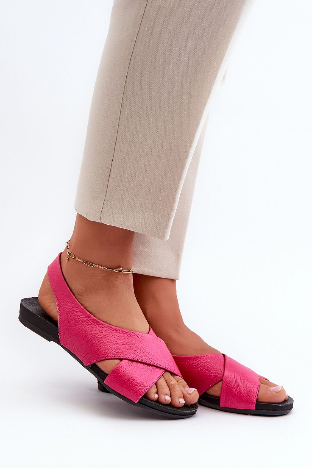  Sandals model 198728 Step in style 