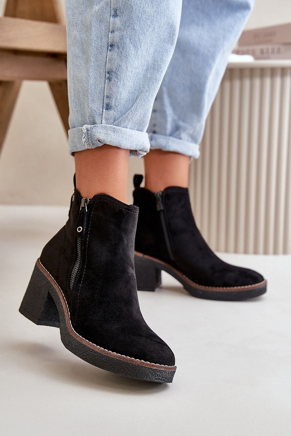  Heel boots model 199079 Step in style 