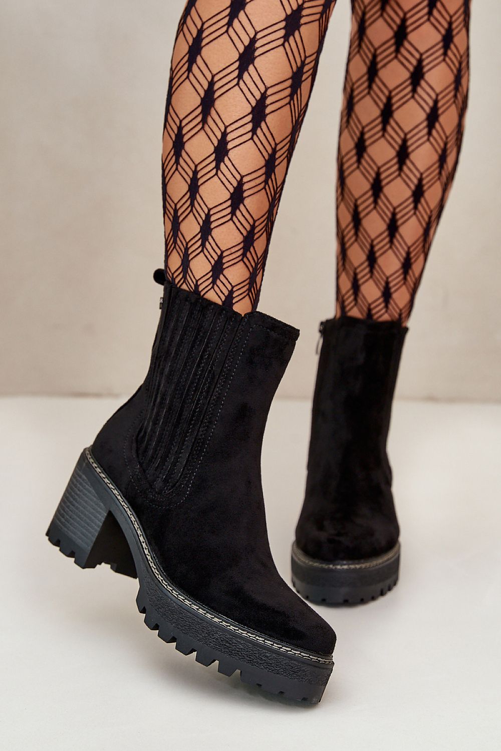  Heel boots model 199299 Step in style 