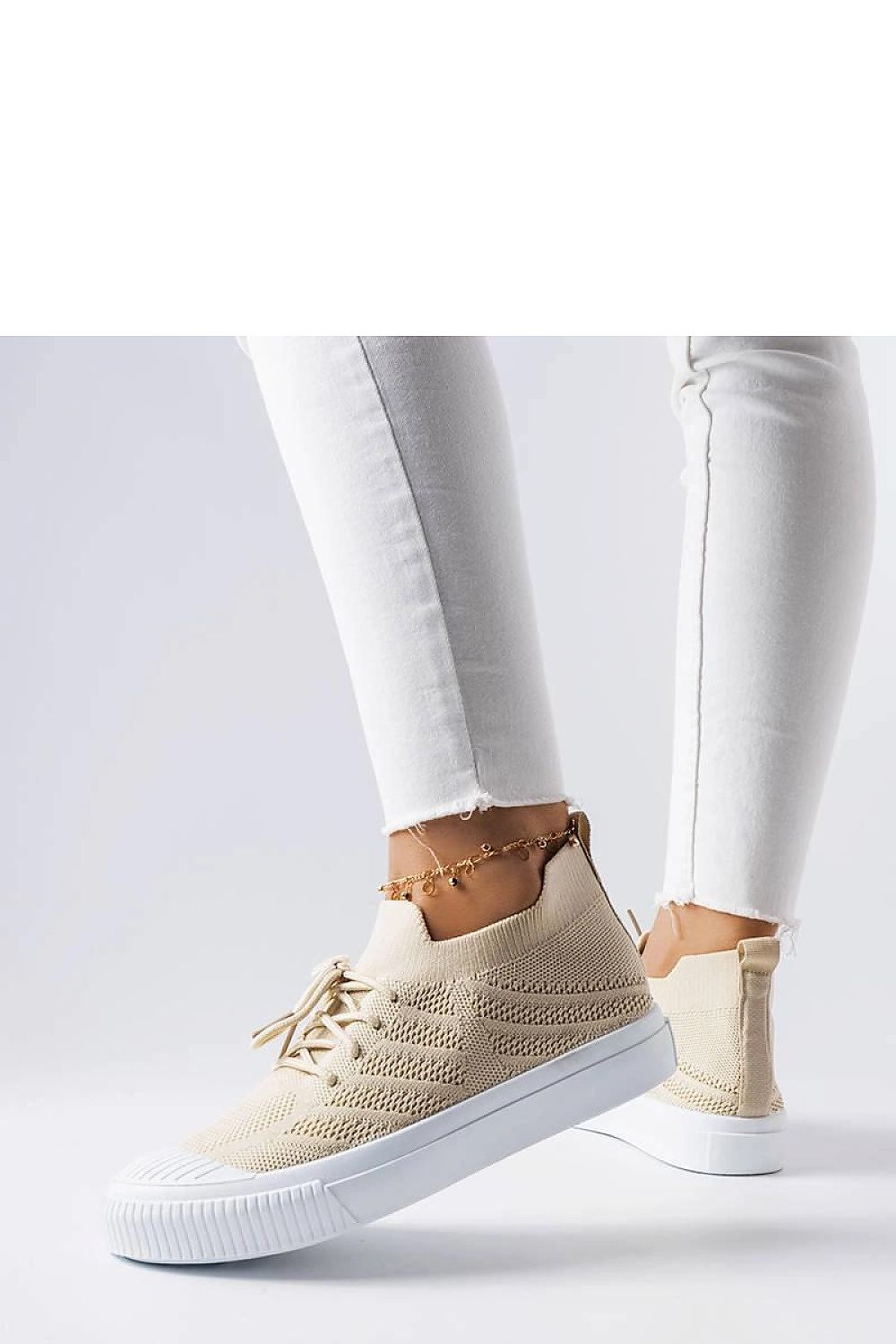 Sneakers model 207941 Solea