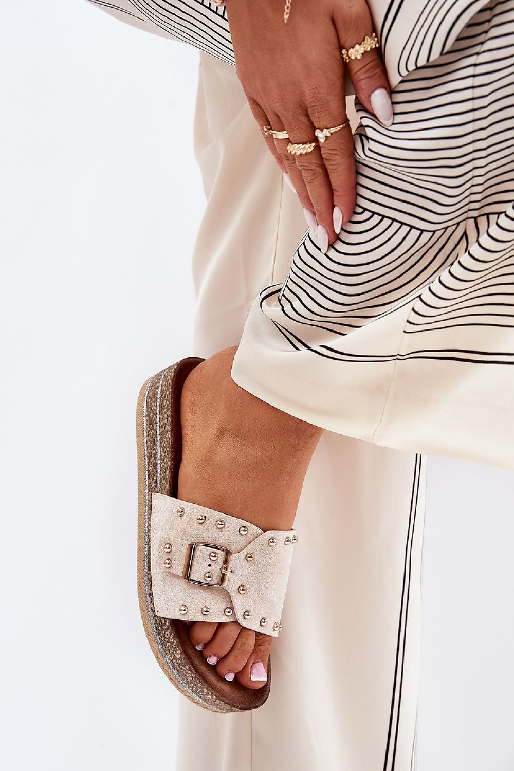  Platform sandals model 210756 Step in style 