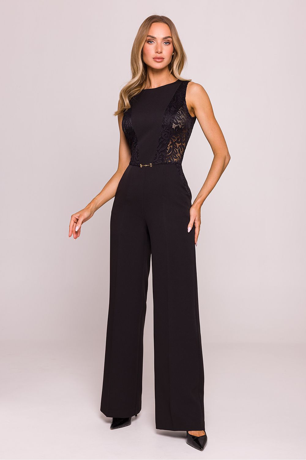  Suit model 213667 Moe 