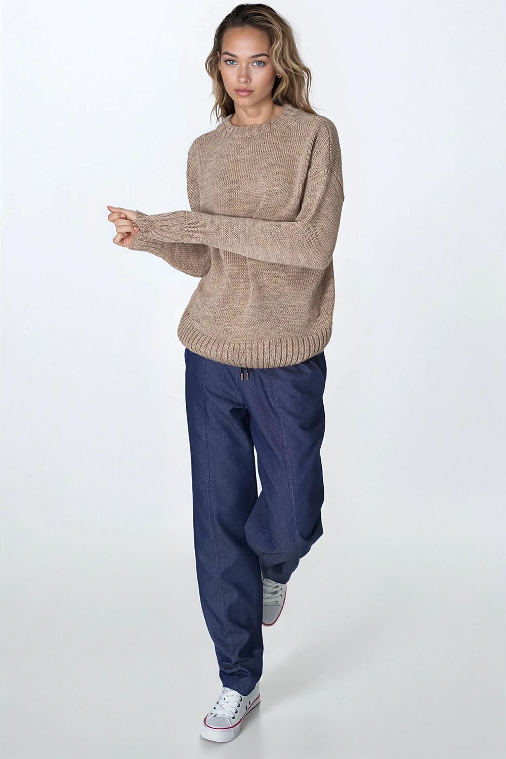  Women trousers model 216898 Nife 