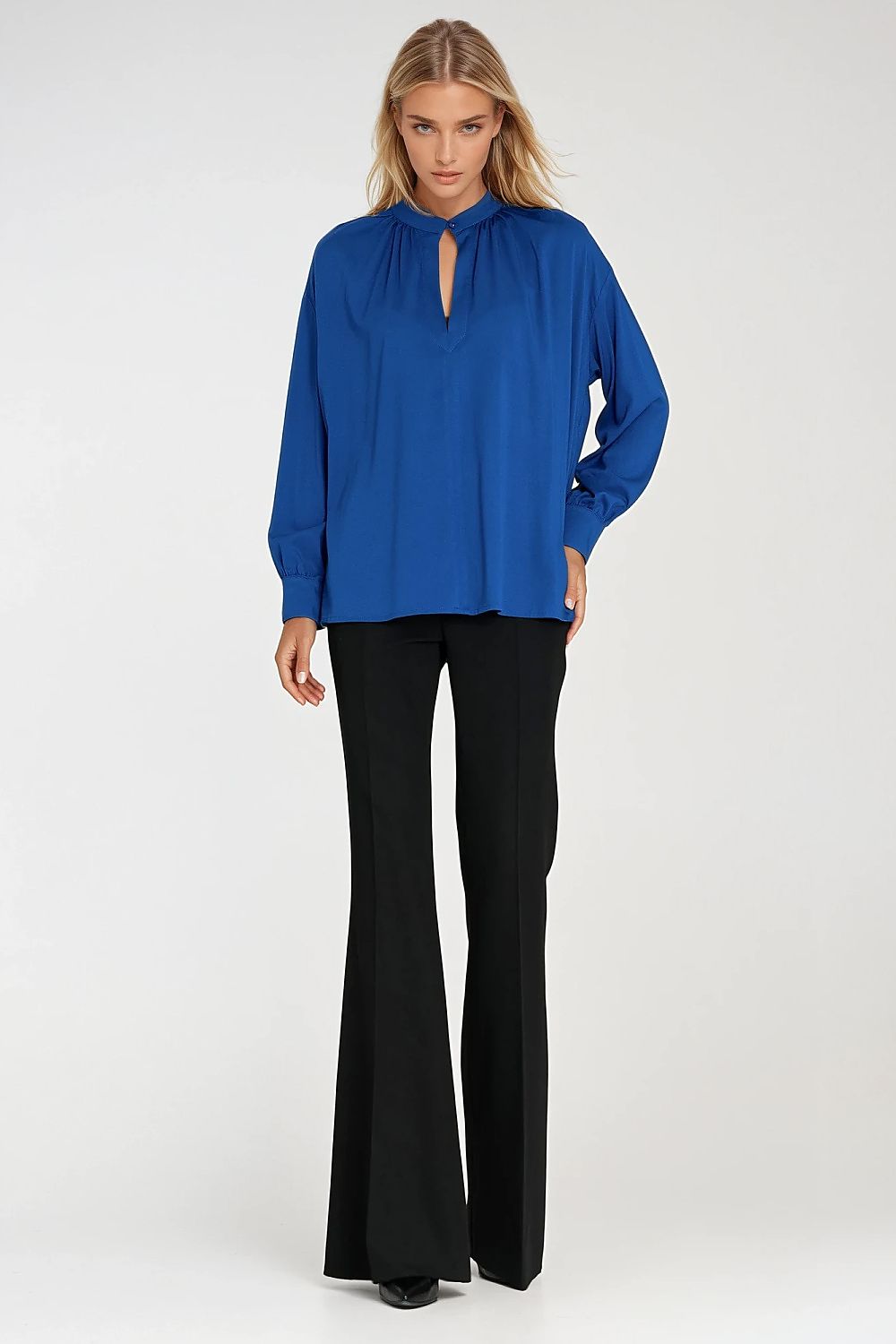  Blouse model 219789 Nife 