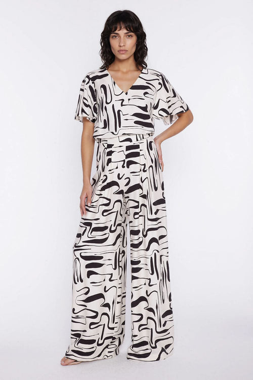  Blouse model 228021 Nife 