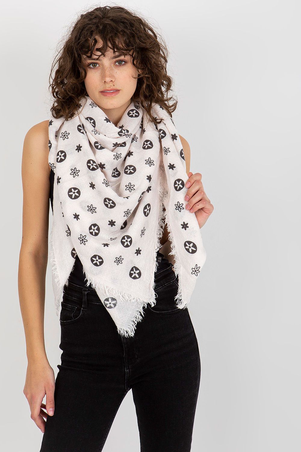  Neckerchief model 174868 AT 